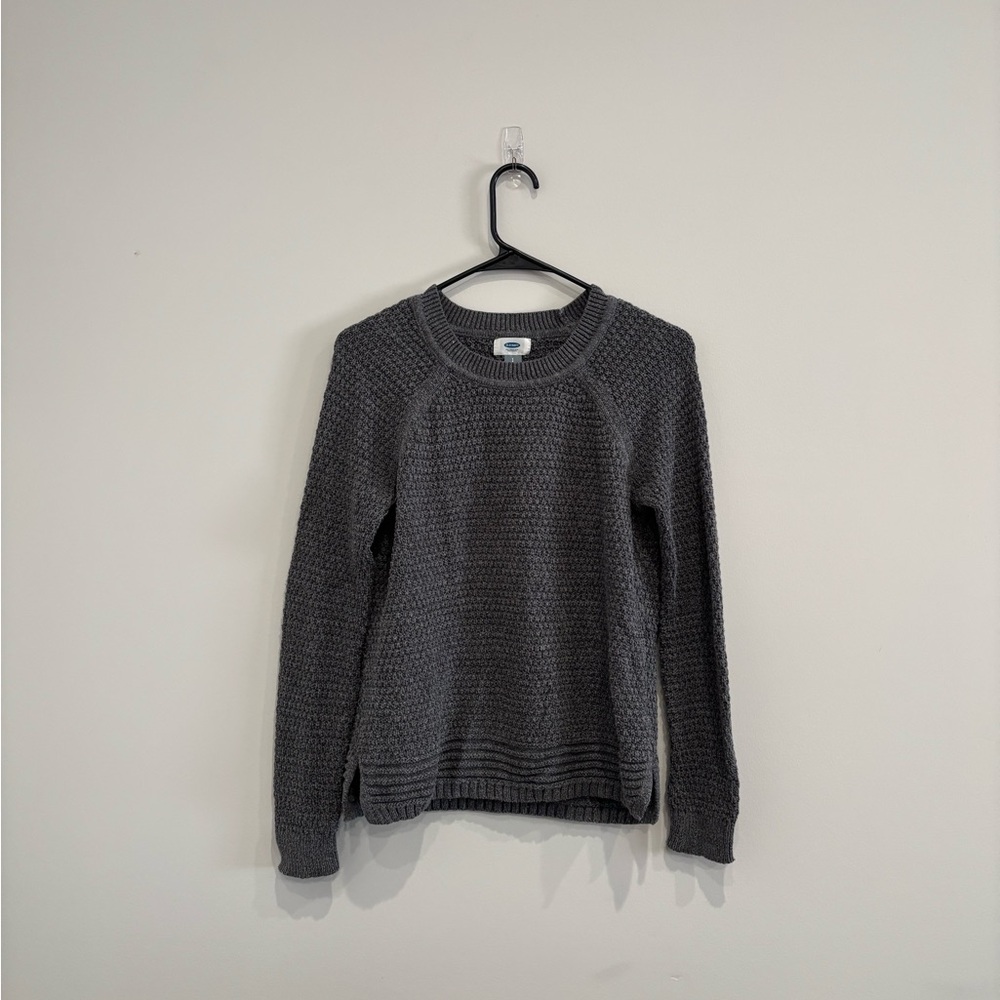 Old Navy Gray Crewneck Cable Knit Sweater